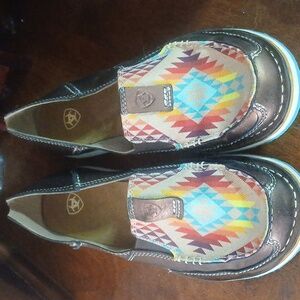 Womens Ariat Aztec Print Metallic Cruisers